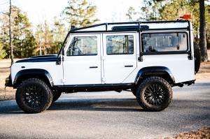 Land Rover Defender 110 by Osprey Custom Cars 1993 года 